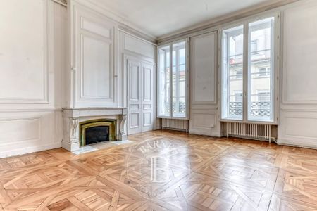 Tout savoir sur cet appartement dans le quartier Bellecour-Ainay, à Lyon 2ème - Photo 4