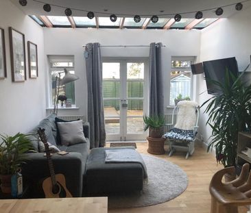 2 Bed Flat, Streatham, SW16 - Photo 1