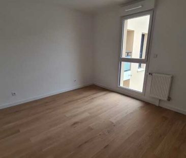 Location Appartement 3 Pièces 76 m² - Photo 6