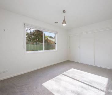 NEAT & TIDY IN QUIET LOCATION - Photo 2