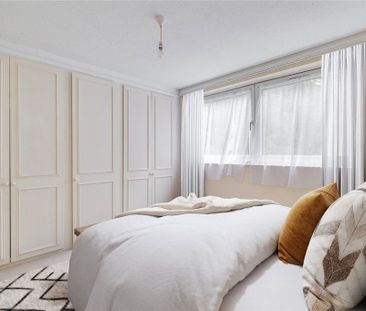 2 bedroom maisonette to rent - Photo 2