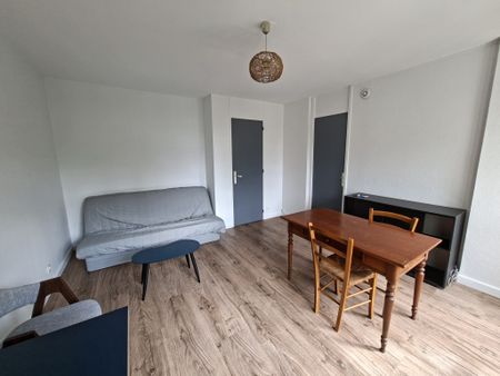 Location Appartement 2 pièces 44m² REIMS 51100 - Photo 2