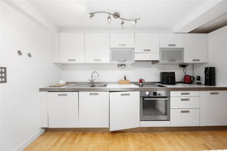 Studio to rent - Photo 4