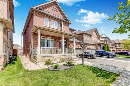 Detached Home For Lease | W8140034 - Photo 4