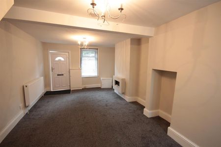 1 bedroom Terraced House to let - Photo 4