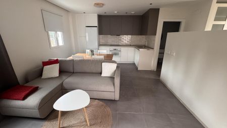 Apartamento de alquiler en Paseo del Pan Triste, 23, Manantiales - Estación de Autobuses - Photo 4