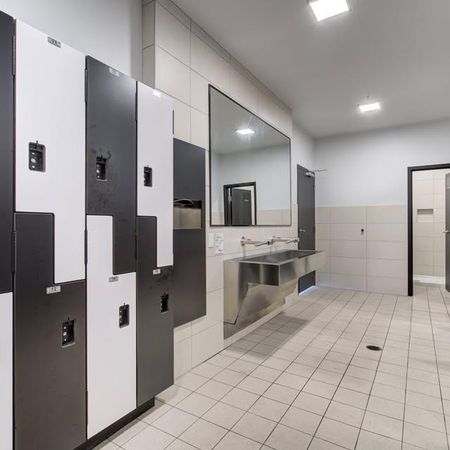 1 chambre à coucher 1 salle de bain Appartement - Photo 3