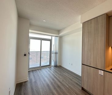For Lease - 8 Interchange Way Unit# 5508, Vaughan, Ontario - Photo 4