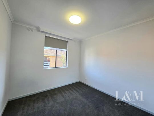 4/257 Moreland Road, Coburg VIC 3058 - Photo 1