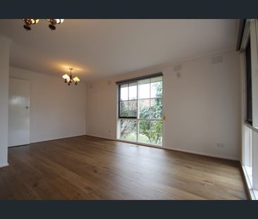 Spacious home in the heart of Wheeler's Hill - Photo 3