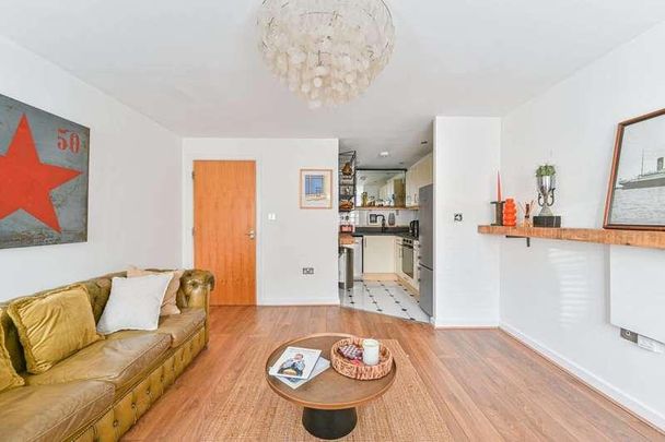 Lownes Courtyard, Hither Green, SE13 - Photo 1