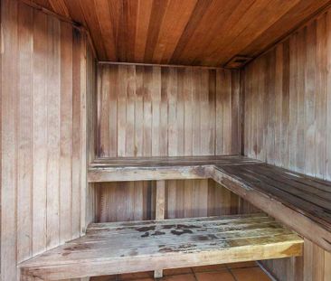 FURNISHED STUDIO ON 14TH FLOOR + AIR CONDITIONING - Photo 2