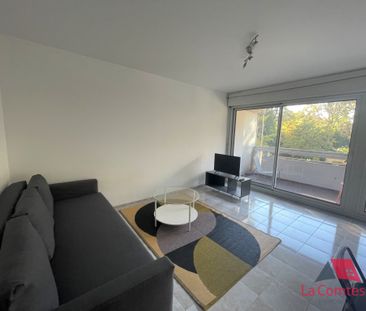 Location Appartement 1 pièce 32m² MARSEILLE 8ème - Photo 3