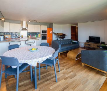 Room in a Shared Flat, Farnsworth Court, SE10 - Photo 1