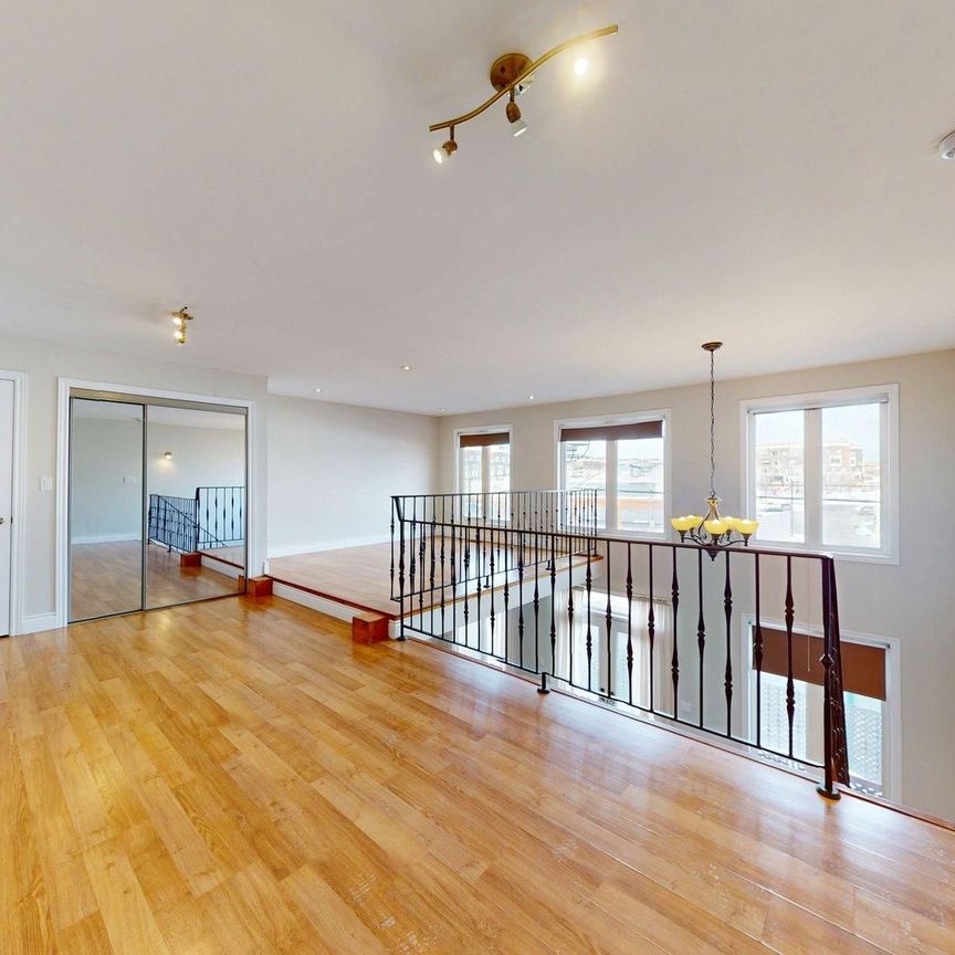For Lease - 3545 Lakeshore Boulevard Unit# 103, Toronto, Ontario - Photo 1