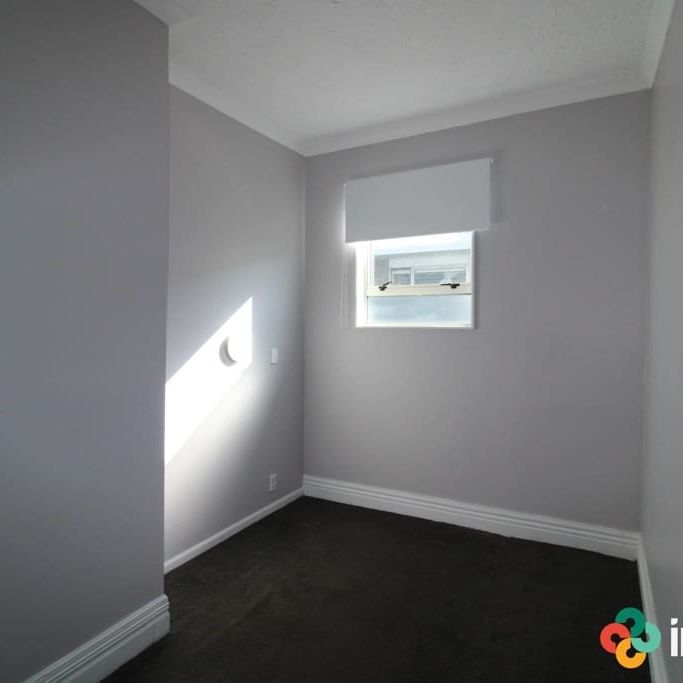 Peaceful & Private – 373 Armagh St - Photo 1