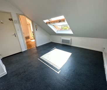 Location Appartement 1 pièce 12m² - Photo 5