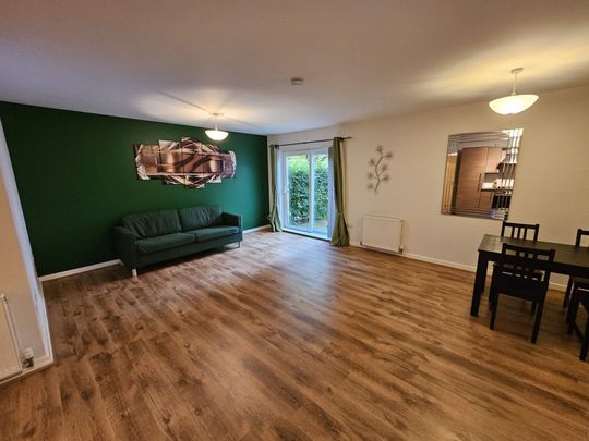 258T Newhaven Road, Edinburgh, EH6 5PF - Photo 1