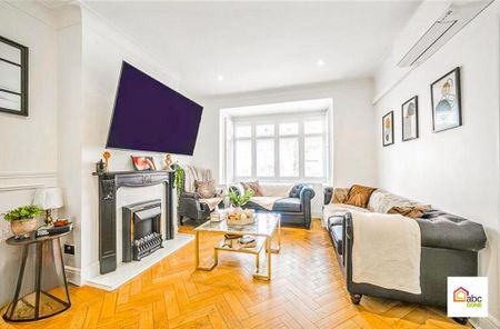 4 bedroom semi-detached house to rent - Photo 3