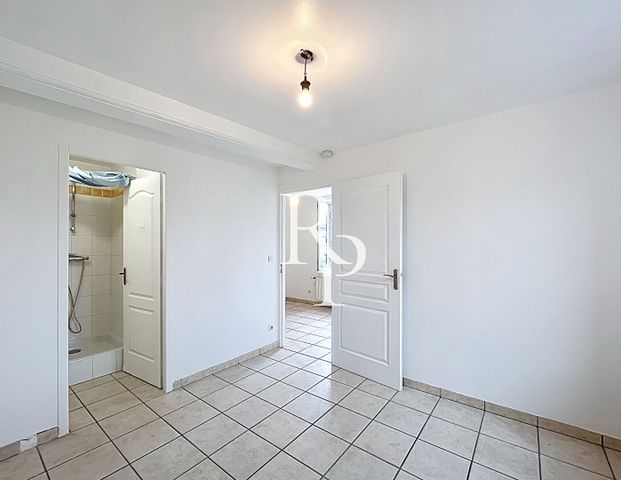 T2 de 34,29m² avec place de parking, - Photo 1