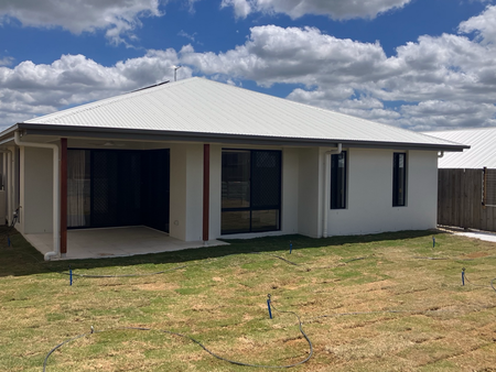 8 Bower Street, Morayfield, QLD - Photo 4