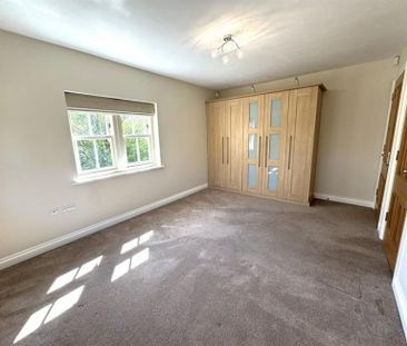 2 Bedroom Apartment To Let - Photo 2