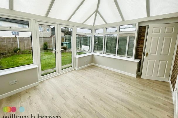 Smythe Close - Photo 1