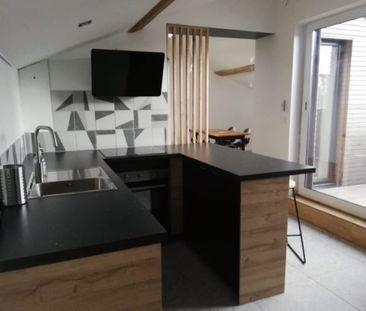 Location Appartement 3 pièces 61m² ST CHAMOND 42400 - Photo 2