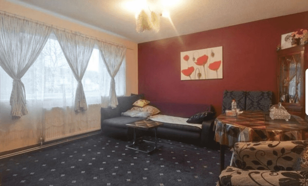Becketts Close, Feltham, TW14 - Photo 1