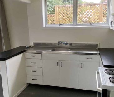 20 Kingsway Crescent - Photo 1