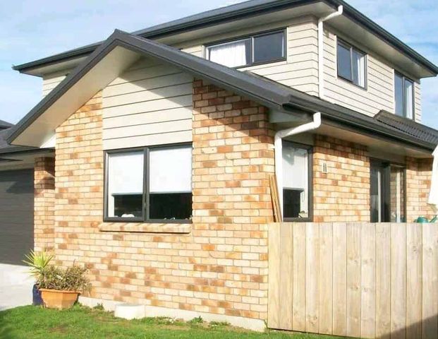 57B WELLINGTON ST - Photo 1