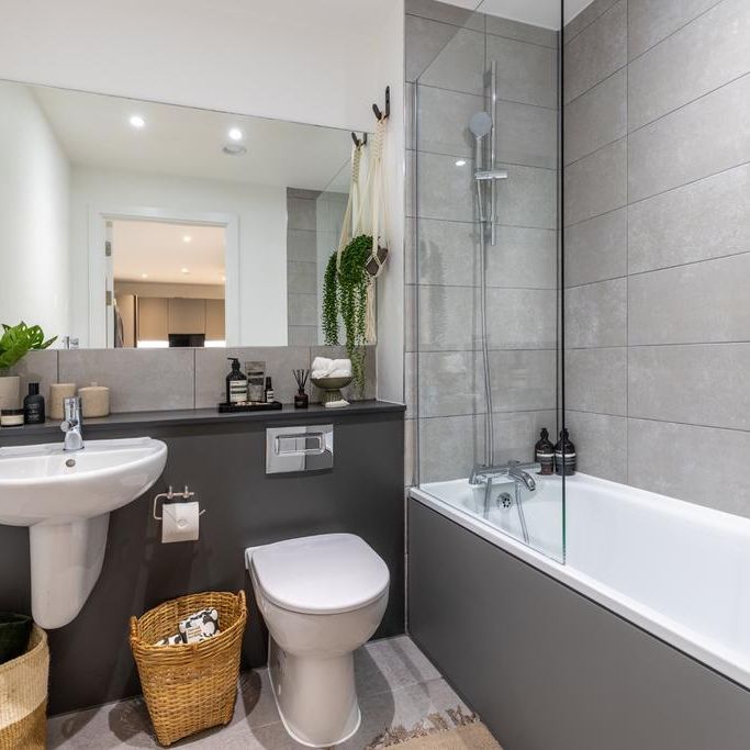 1 bedroom flat to rent - Photo 1