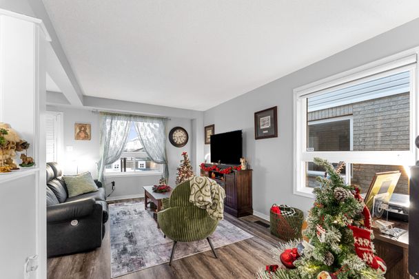 For Lease - 1720 Northfield Avenue, Oshawa, Ontario - Photo 1