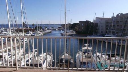 Location Appartement 2 pièces 32m² HYERES 83400 - Photo 5