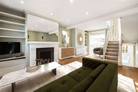 A beautifully presented terraced house situated in the heart of Belgravia. - Photo 5