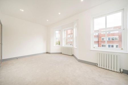 3 bedroom flat to rent - Photo 2