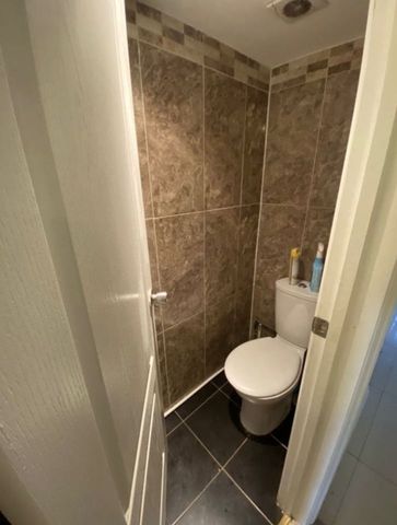 Room in a Shared House, Margery Park Road, E7 - Photo 2