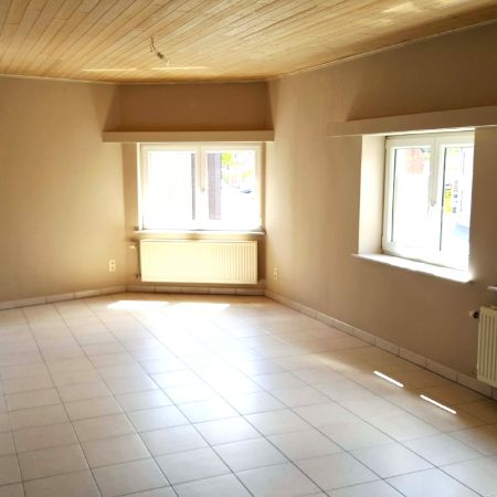 Appartement te huur in Buggenhout - Photo 1