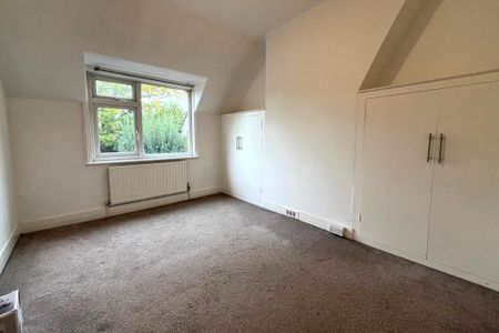 3 bedroom semi-detached house to rent - Photo 5