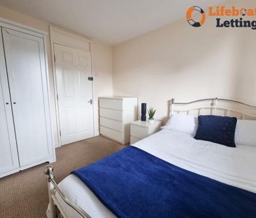 1 bedroom in a house share to rent - Photo 1