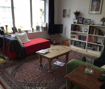 4 bedroom flat to rent - Photo 1