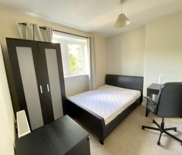 3 bedroom terraced house to rent - Photo 6