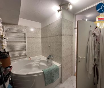 Helle DG-Wohnung mit 3 Balkonen in INNENSTADTLAGE - Photo 4