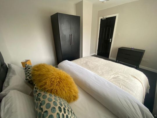 4 bedroom house share to rent - Photo 1