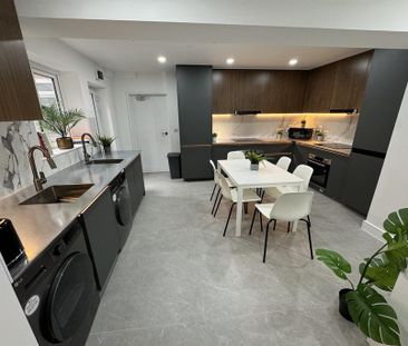 1 bedroom in a house share to rent - Photo 6