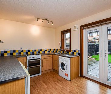 2 bedroom terraced house to rent - Photo 3