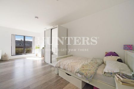 Albert Road, East Barnet EN4 - Photo 4