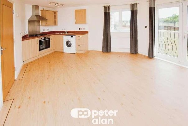 Amelia Way, Newport, NP19 - Photo 1