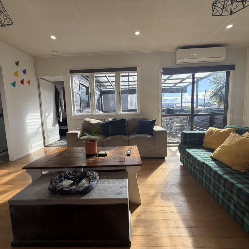 Fully Furnished Short Term Rental - Photo 1