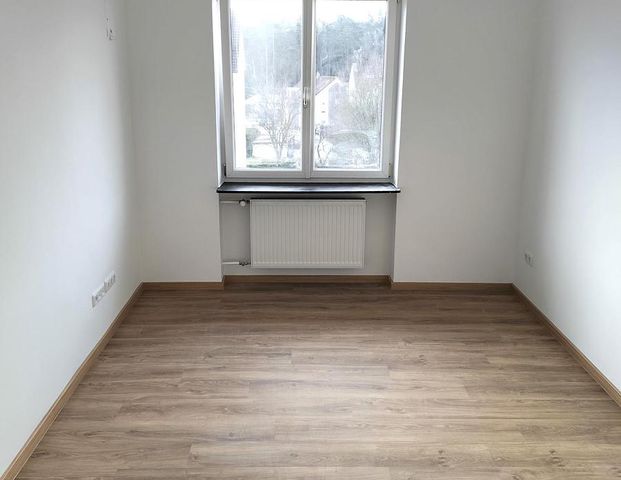 Neu renovierte 3-Zimmer-Wohnung mit Balkon -für höchstens 3 Personen- - Foto 1